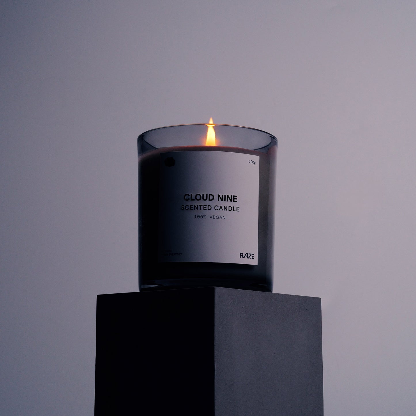 Cloud Nine Scented Candle 220g